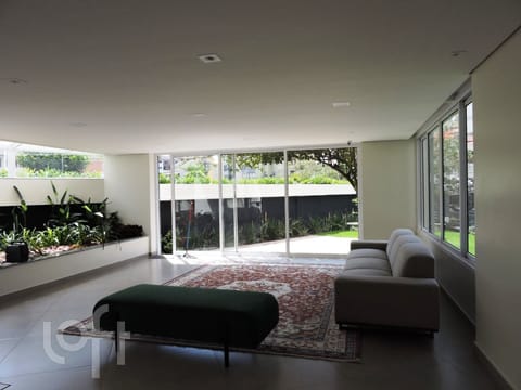 Image 7 - 249250